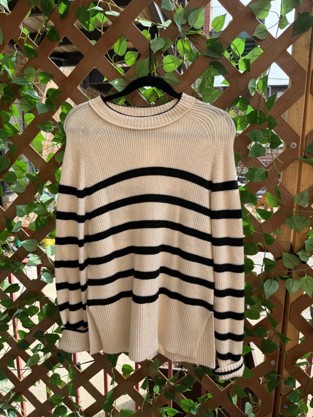 Clothing bundle - Picture 15 of 16